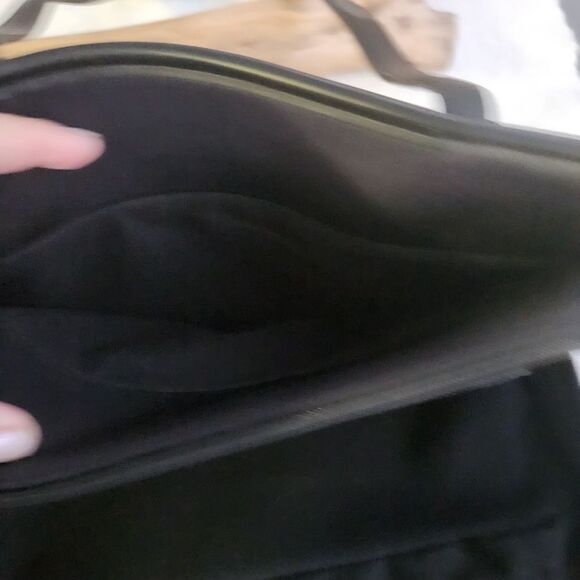 Coach new york y2k med/large neoprene leather trim shoulder bag 12 in - Picture 9 of 12